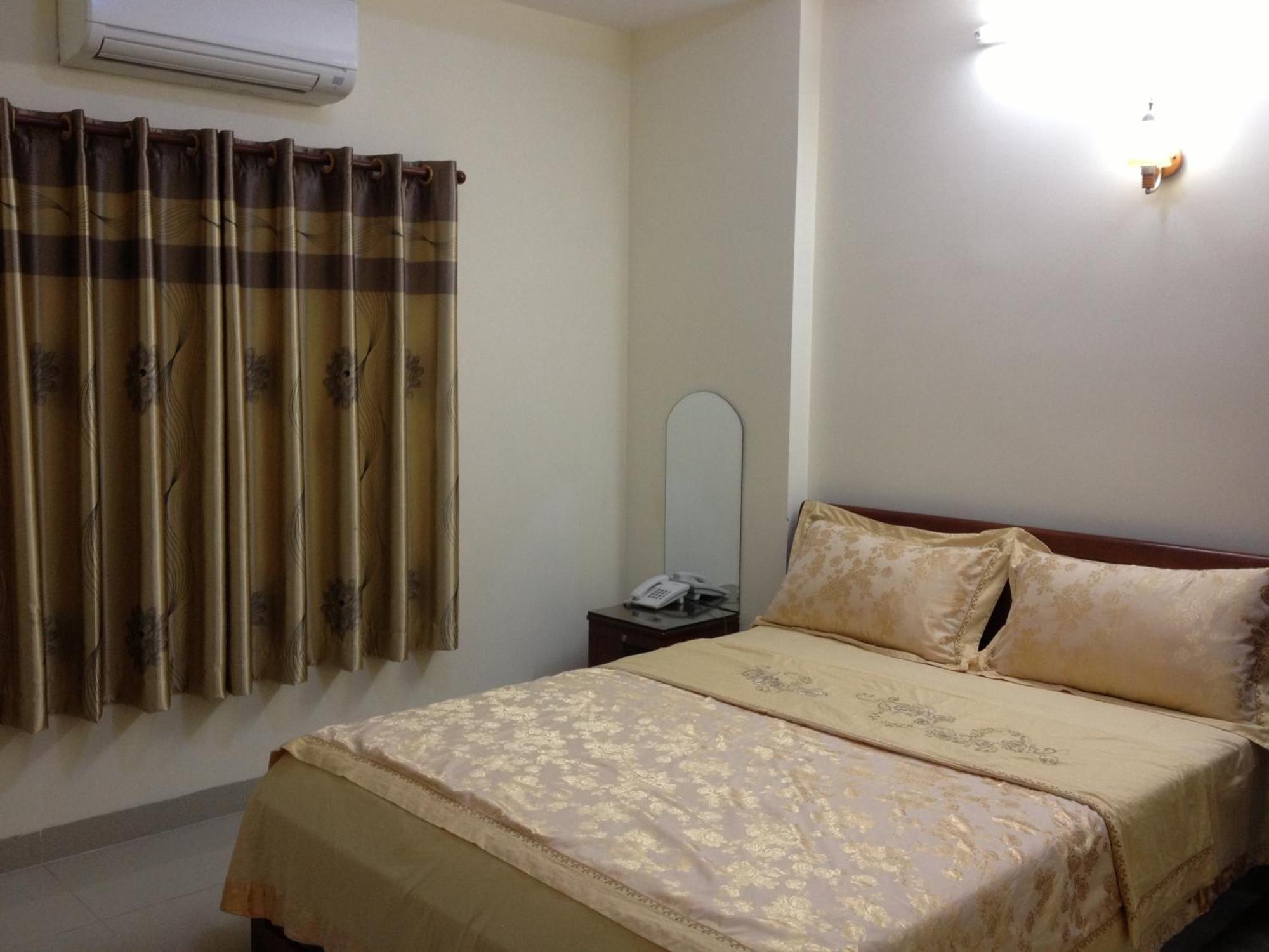 Hong Tuoi Hotel โฮจิมินห์ซิตี้ ภายนอก รูปภาพ